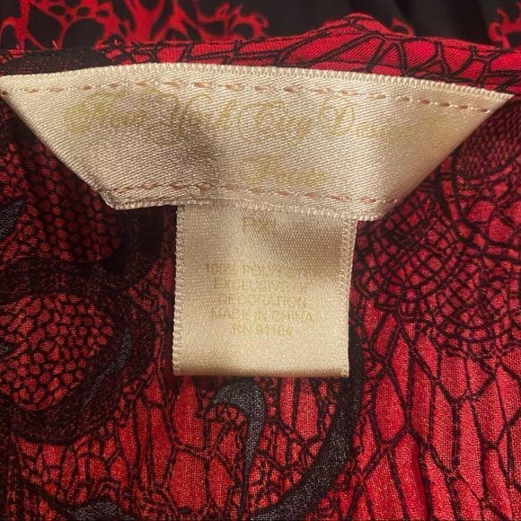 New York City Design Top - Picture 5 of 12